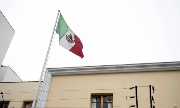 México advierte a Perú: Sheinbaum rechaza cualquier intento de irrupción en su embajada