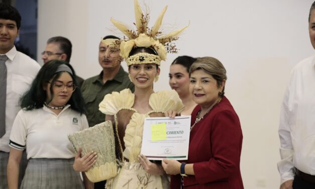 Guasave sede de “Ecofashionarte 2025”: estudiantes de COBAES promueven el reciclaje y la creatividad