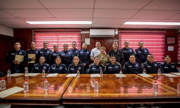 Rinden protesta 17 nuevos policías municipales en Guasave