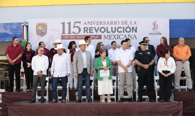 Guasave concluye desfile del 115 aniversario de la Revolución Mexicana con saldo blanco
