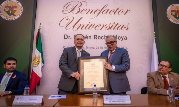 Gobernador Rubén Rocha Moya recibe la distinción “Benefactor Universitas” por parte de la Escuela Libre de Derecho de Sinaloa