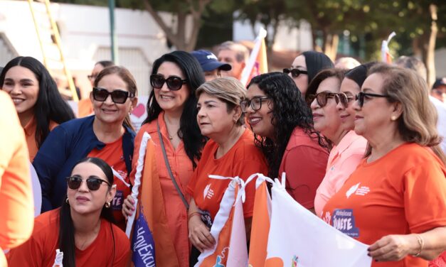Guasave marcha en naranja contra la violencia: “Sin Miedo” se convierte en himno de unidad y sororidad