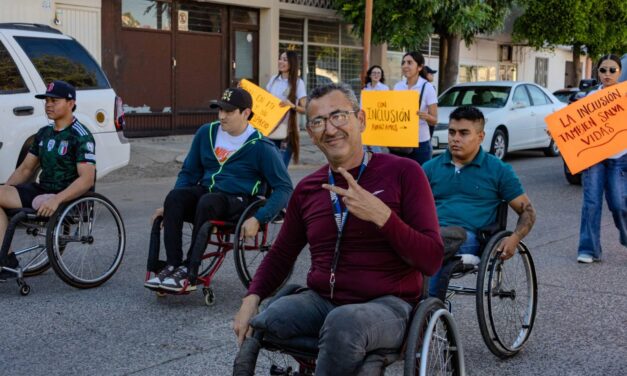 Realizan Desfile Preventivo Guadalupe-Reyes Seguro para concientizar sobre accidentes viales