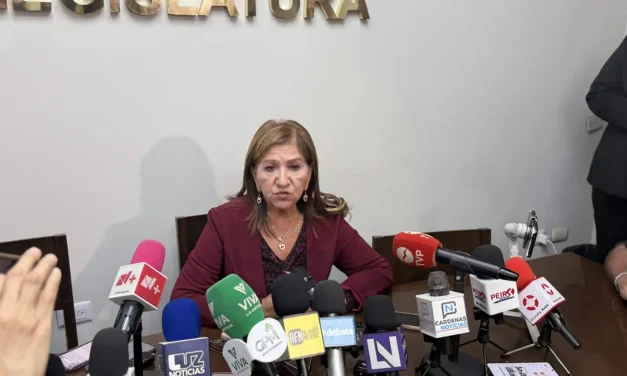 Congreso mantiene apertura al diálogo ante inquietudes de universitarios de la UAS: Tere Guerra