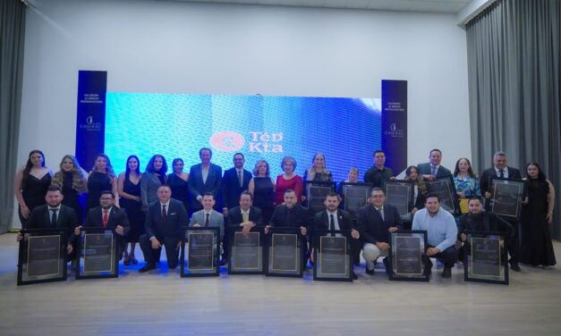 Canirac reconoce a 13 negocios en la primera Gala Gastronómica Guasave 2026