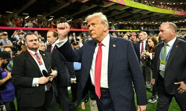 Trump critica el medio tiempo del Super Bowl y reabre debate cultural en Estados Unidos