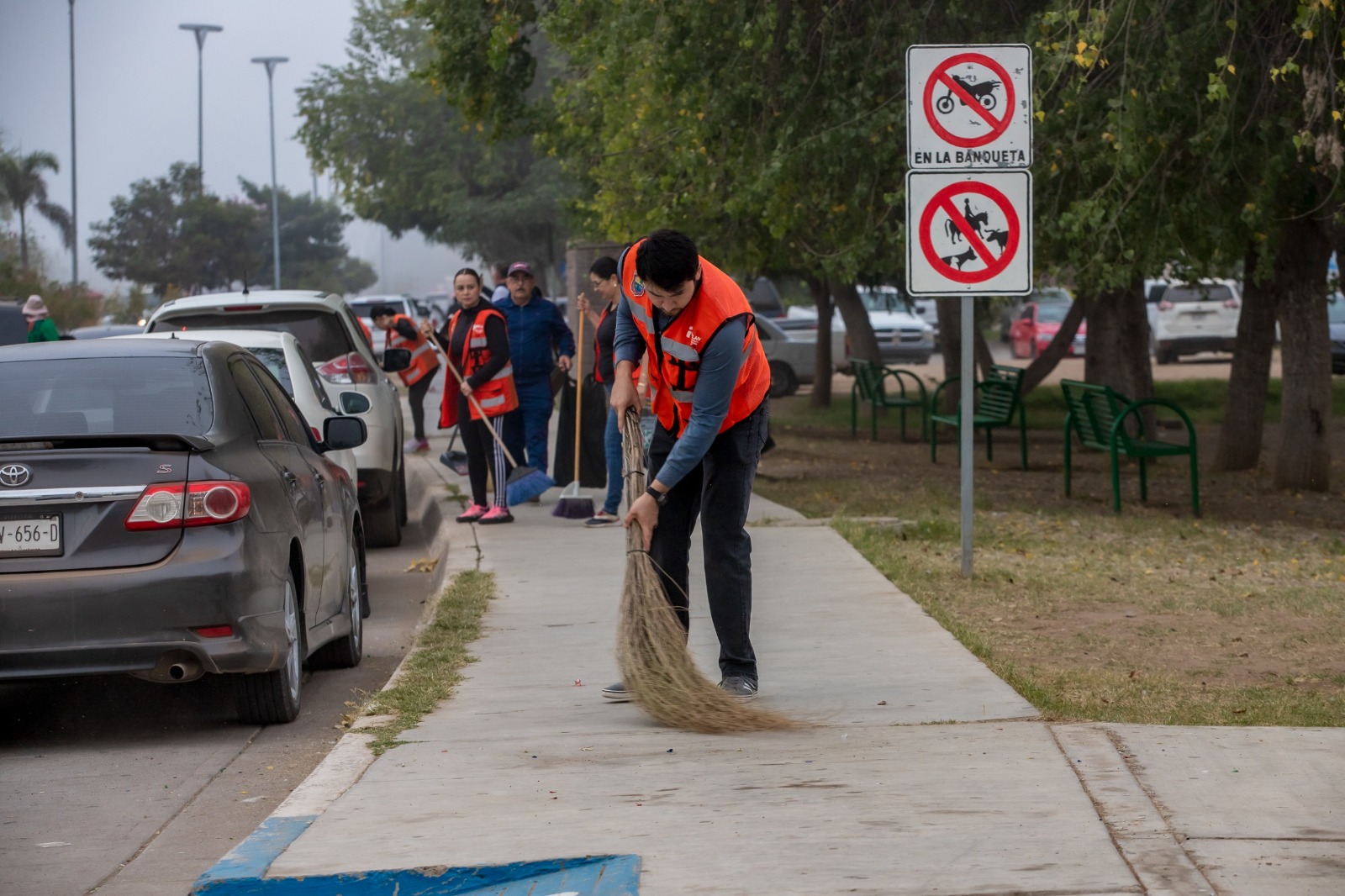 ab46275d-ec79-449c-b666-ebeacc113071