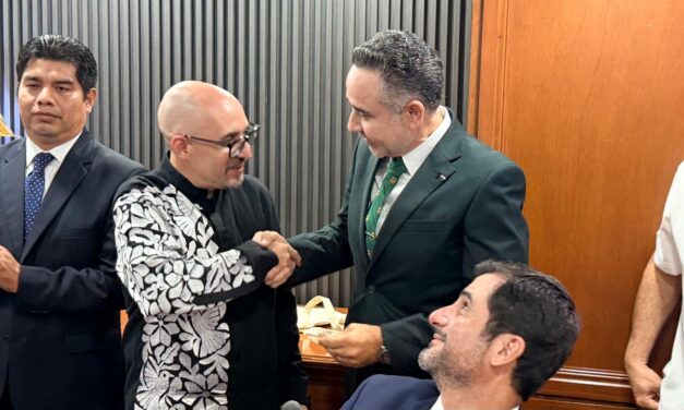 Ratifican a Jorge Cázarez Bojórquez al frente de CANACO Servytur Guasave en encuentro nacional empresarial