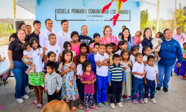 DIF Sinaloa celebra a la niñez indígena en Choix con jornada de bienestar