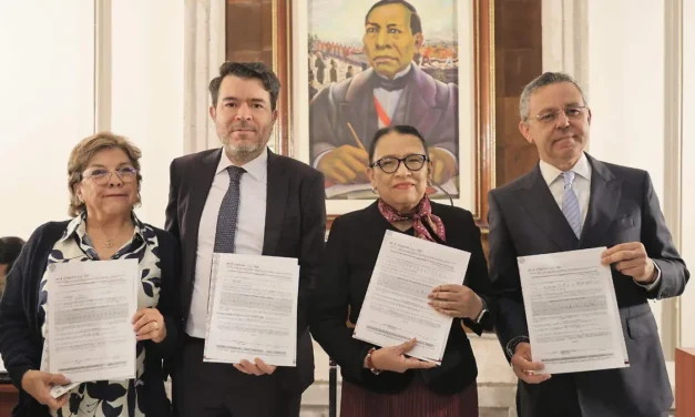 Gobierno defiende CURP biométrica; expertos alertan riesgos en manejo de datos personales