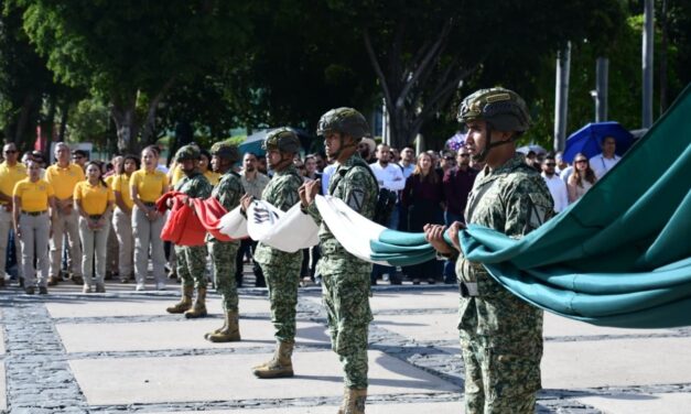 Sinaloa conmemora el 164 aniversario de la Batalla de Puebla con acto cívico en Palacio de Gobierno