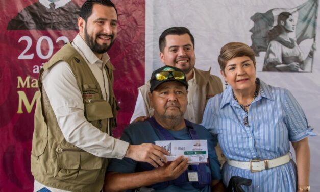 Entregan en Guasave 832 nuevas tarjetas de pensión para personas con discapacidad