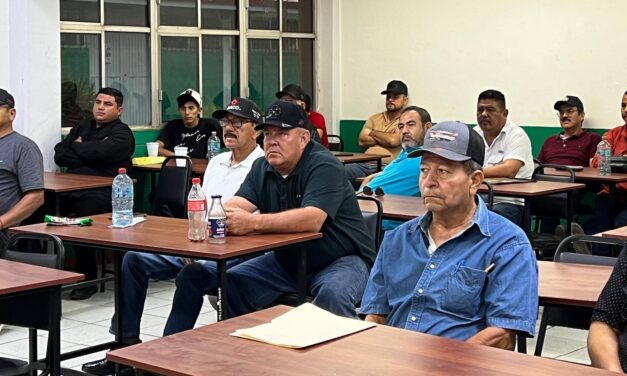 Avanza capacitación de operadores del transporte público en Guasave; buscan mejorar atención y seguridad