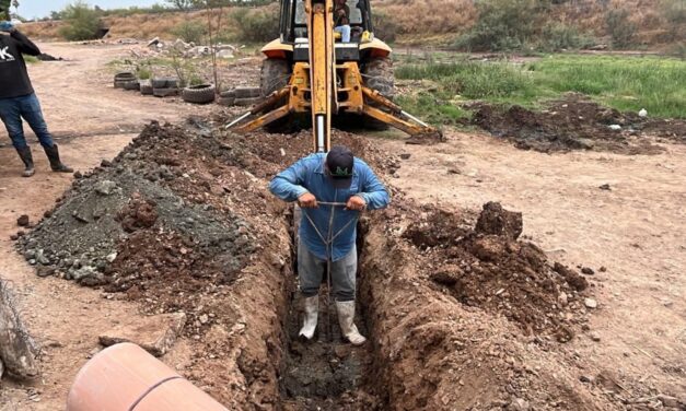 Avanzan trabajos de agua potable y alcantarillado en Juan José Ríos