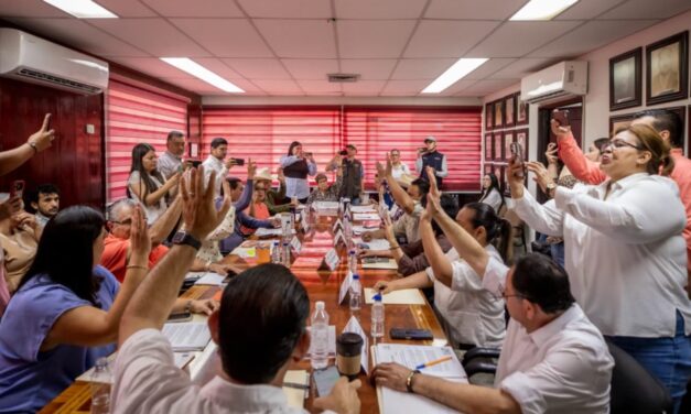 CABILDO APRUEBA SIMPLIFICAR TRÁMITES PARA IMPULSAR NUEVAS INVERSIONES Y LA APERTURA DE NEGOCIOS EN GUASAVE