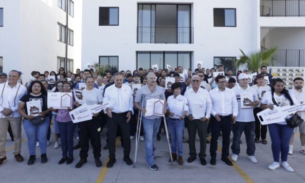ENTREGAN 96 VIVIENDAS DEL BIENESTAR EN LOS MOCHIS; SINALOA SUPERA META DE CERTEZA JURÍDICA