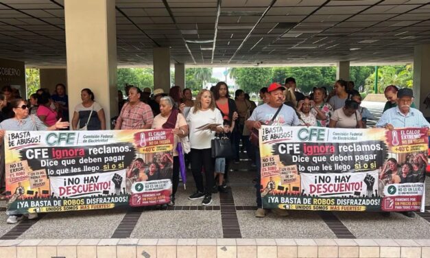 CIUDADANOS MANTIENEN PROTESTAS POR ALTOS COBROS DE CFE Y PIDEN LA INTERVENCIÓN DEL GOBIERNO DE SINALOA