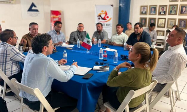 Comerciantes de Guasave plantean a Economía soluciones para el centro de la ciudad