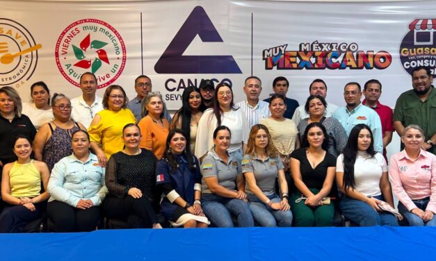 Capacitan a empresarios de Guasave en el uso de Inteligencia Artificial para mejorar la atención al cliente