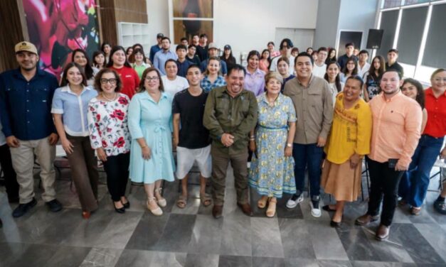 IMJU GUASAVE IMPULSA A JÓVENES CON CURSO DE FOTOGRAFÍA, IA Y REDES SOCIALES
