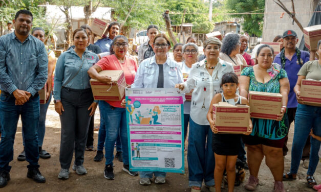 DIF Guasave lleva apoyo alimentario a familias indígenas