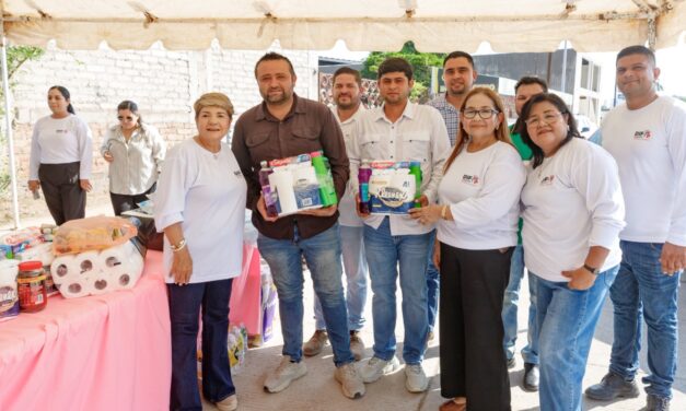 Celebran a los abuelos de Guasave con caravana y jornada de apoyo