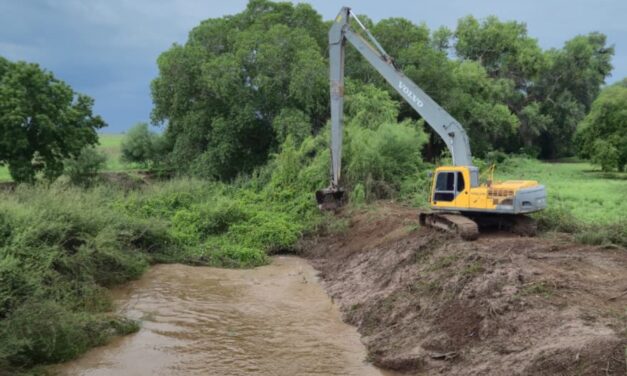 Concluyen desazolve del dren Cabrera para prevenir inundaciones en comunidades de La Trinidad