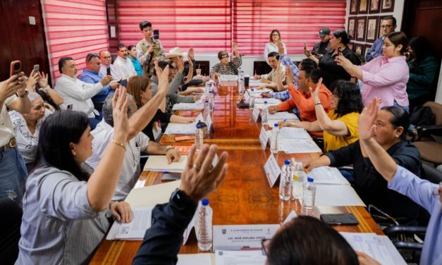 Regidores ponen bajo la lupa obras y contratos de la administración de Martín Ahumada