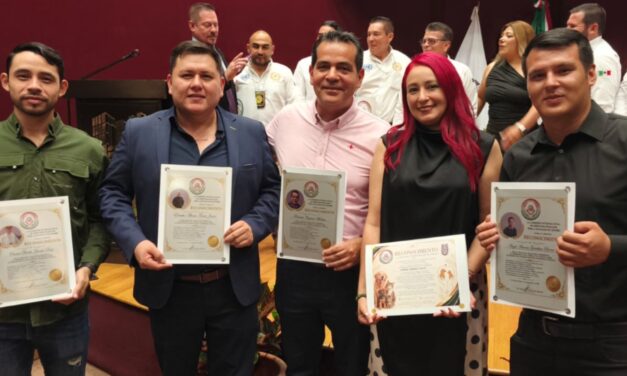 Reconocen a comunicadores sinaloenses por su labor y compromiso con los derechos humanos