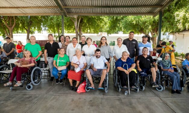 DIF ENTREGA 18 APOYOS FUNCIONALES A PERSONAS CON DISCAPACIDAD